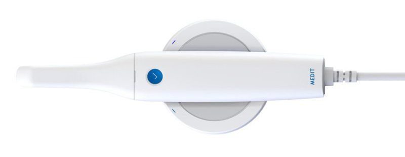 картинка Интраоральный сканер Medit I500 от магазина implantshop.ru